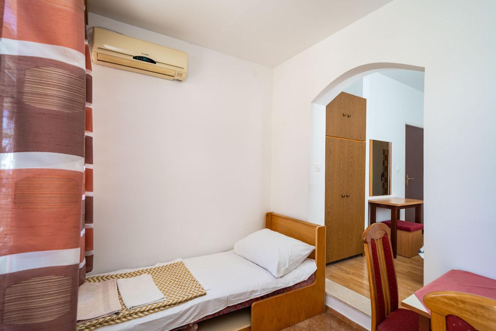 Apartments Klis Mlini Ruang foto